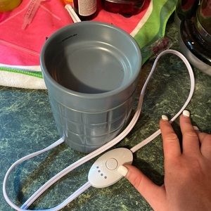 NWOT oil warmer